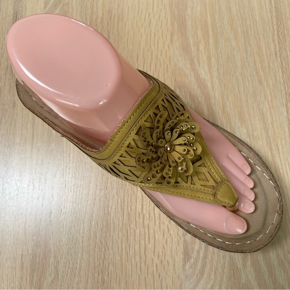 G.C.Shoes Sandal Allie Platform Wedge Slip On Open Toe Size 8.5 - Picture 4 of 13